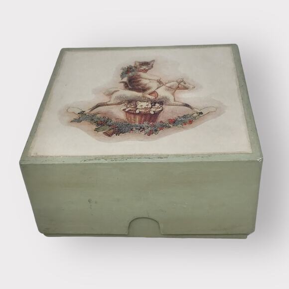 Christmas Cat Ornament Rocking Horse & resin Printed Box The Country Loft - Picture 3 of 8